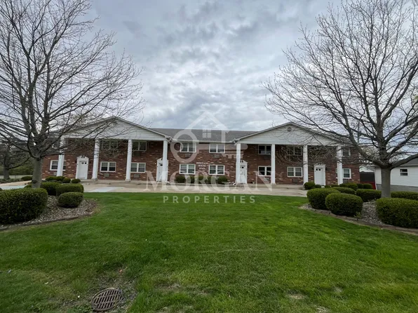 1045 Alhambra Dr APT 3, Anderson, IN 46012