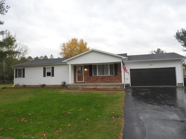 37 Ashline Dr, Champlain, NY 12919