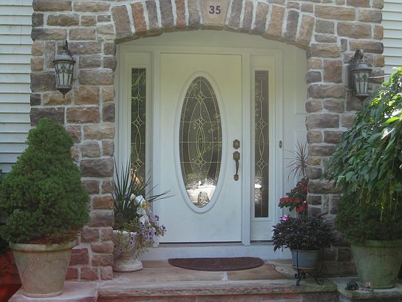 Welcome to 35 Wilkinson Rd