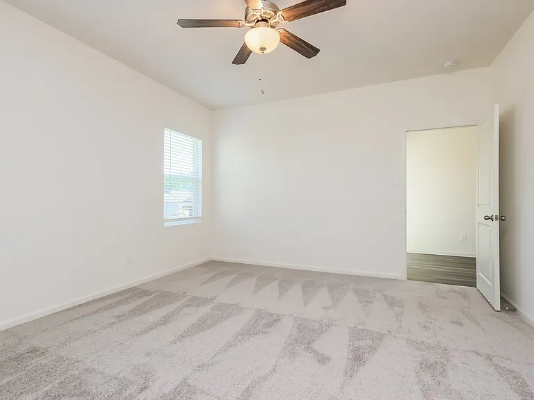 15310 Abella Dr — Photo 10
