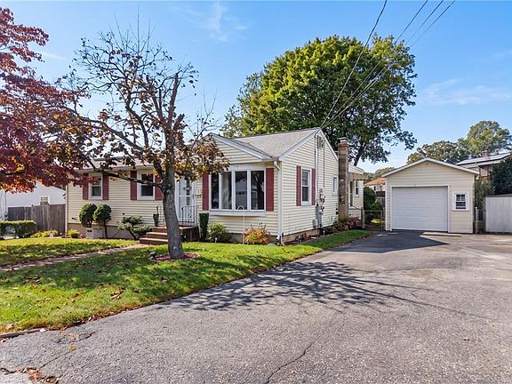 2nd image of 44 Meadow Dr