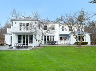 19 Dingletown Rd, Greenwich, CT 06830