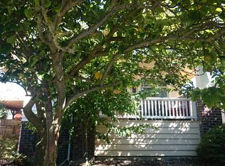 5338 7th Ave NE, Seattle, WA 98105