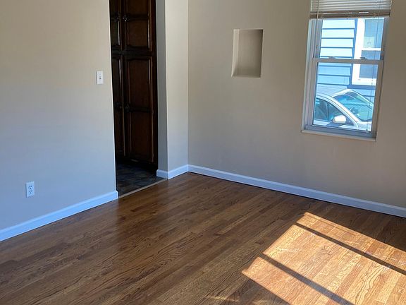 5th image of 26765 Palmer Blvd