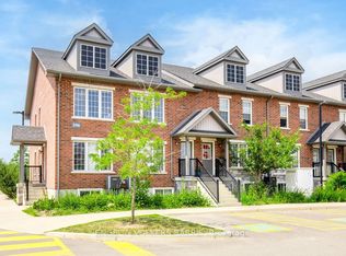 246 Penetanguishene Rd #6, Barrie, ON L4M 7C2