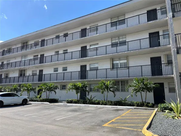 14155 SW 87th St #E110, Miami, FL 33183