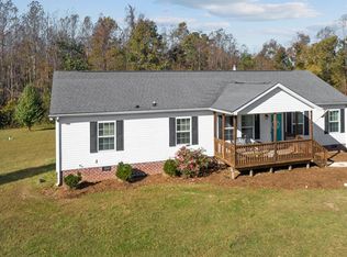 3505 Luttrellville Ln, Farnham, VA 22460