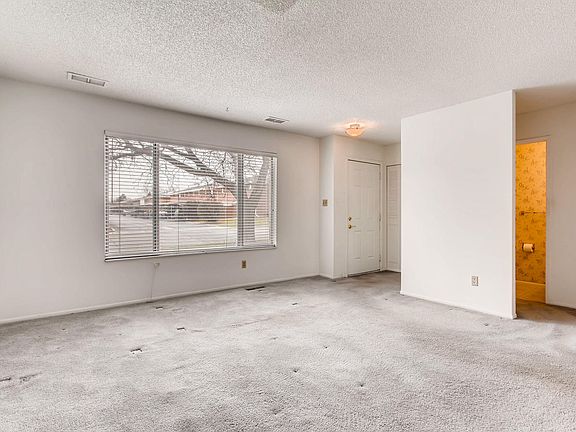 5th image of 9165 E Mansfield Ave