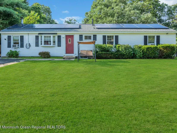 26 Brookside Drive, Howell, NJ 07731