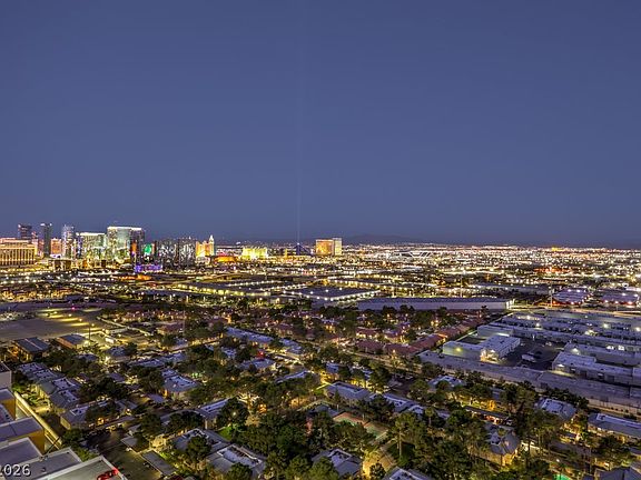 4th image of 4381 W Flamingo Rd #3010