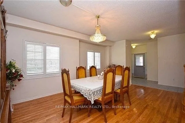 4930 Southampton Dr — Photo 3