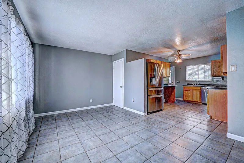 Building Photo - 2801 Hall Ave