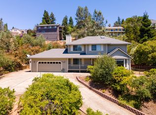 2895 Knollwood Dr, Cameron Park, CA 95682