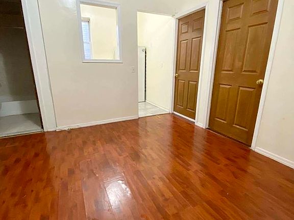 2nd image of 41-21 29th St #3P