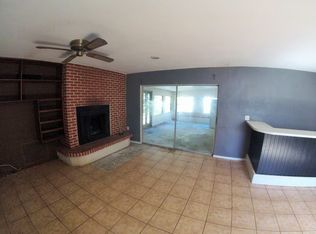 204 SE Lincoln Cir N, Saint Petersburg, FL 33703