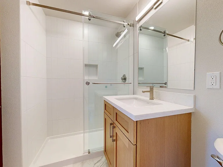3322 Buchanan St #306 — Photo 18