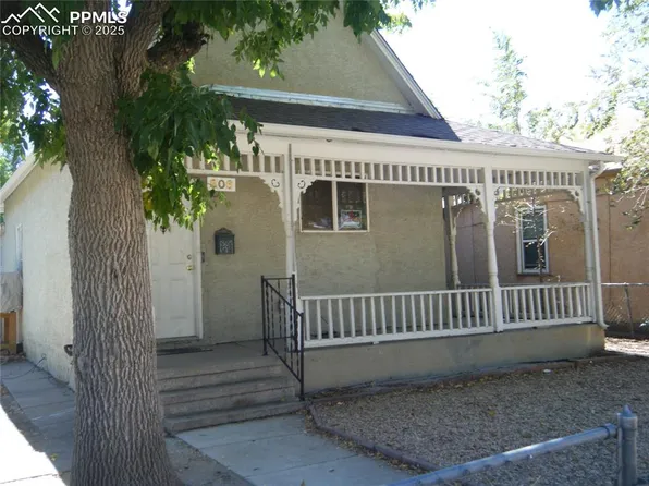 806 E 3rd St, Pueblo, CO 81001