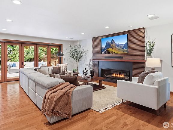 4th image of 33357 SE 52nd Street