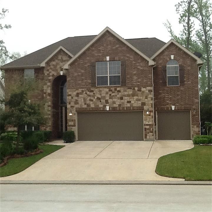 1st image of 39 S Victoriana Cir