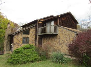 8042 Raintree Cir, West Chester, OH 45241