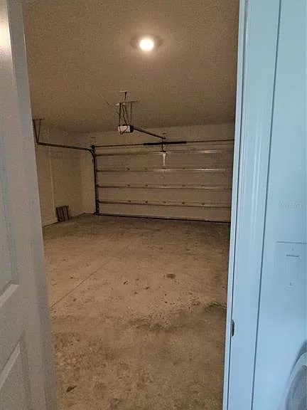 3383 Alexander Dr — Photo 10