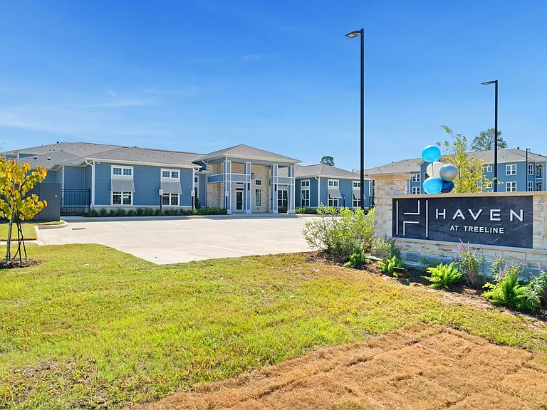 Haven at Treeline — Photo 40