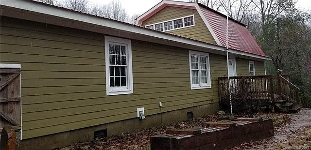 1st image of 214 Nooe Hill Dr
