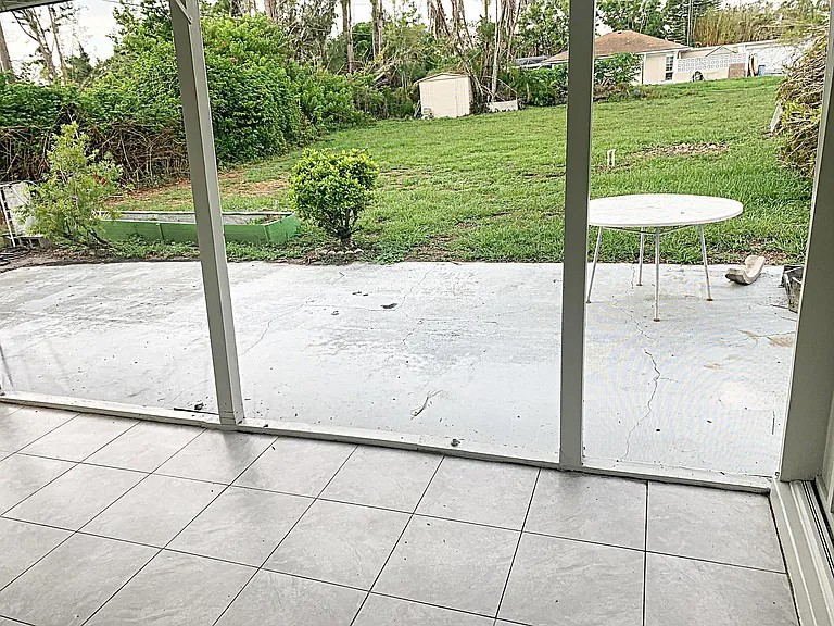 12313 Harland Ave — Photo 33