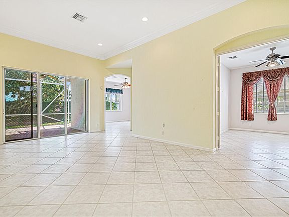 5th image of 8796 Via Tuscany Drive