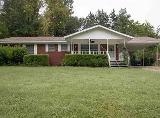 1407 E Lantrip St, Kilgore, TX 75662