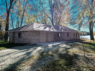 13199 N Shore Dr, Millersburg, MI 49759
