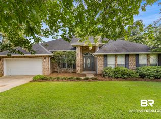 16061 Lakeway Dr, Loxley, AL 36551
