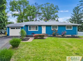 10 Rolling Rd, East Brunswick, NJ 08816