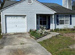 5 Forestay Ct, Savannah, GA 31410
