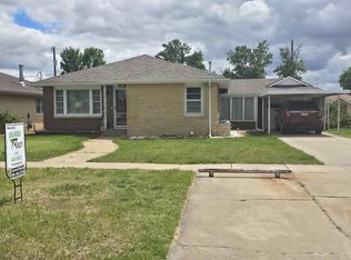 944 E 2nd St, Russell, KS 67665