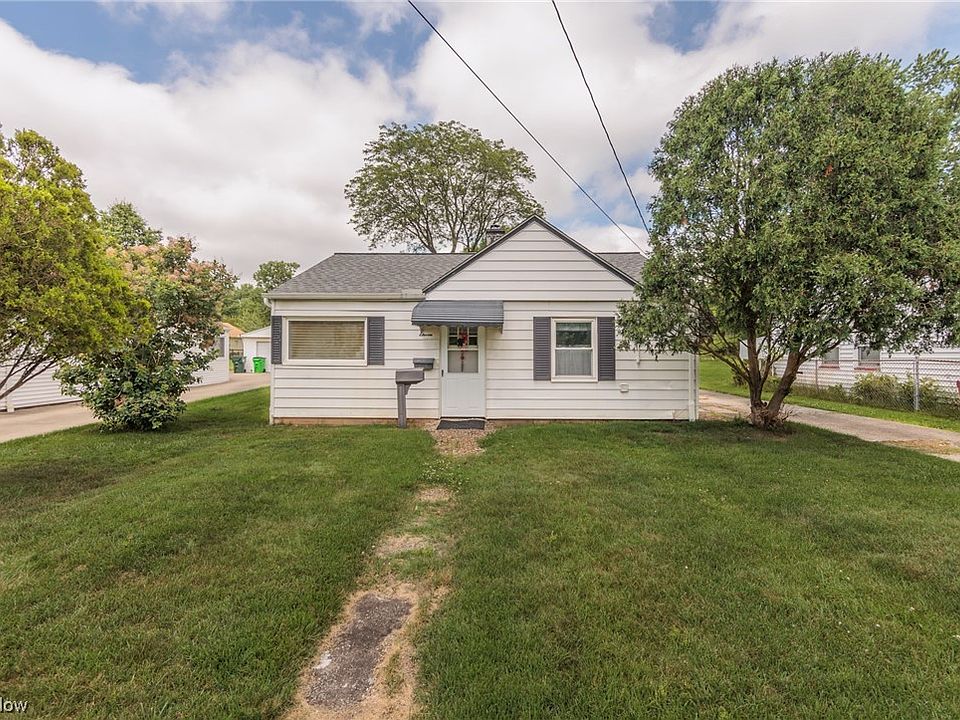 1st image of 11 Broadmore Ave