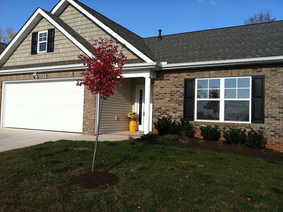 1st image of 317 Franklin Mdws