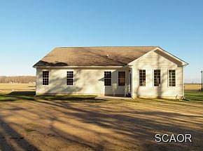 2nd image of 29119 Finch Ln