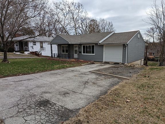 2nd image of 4627 Haskell Ave