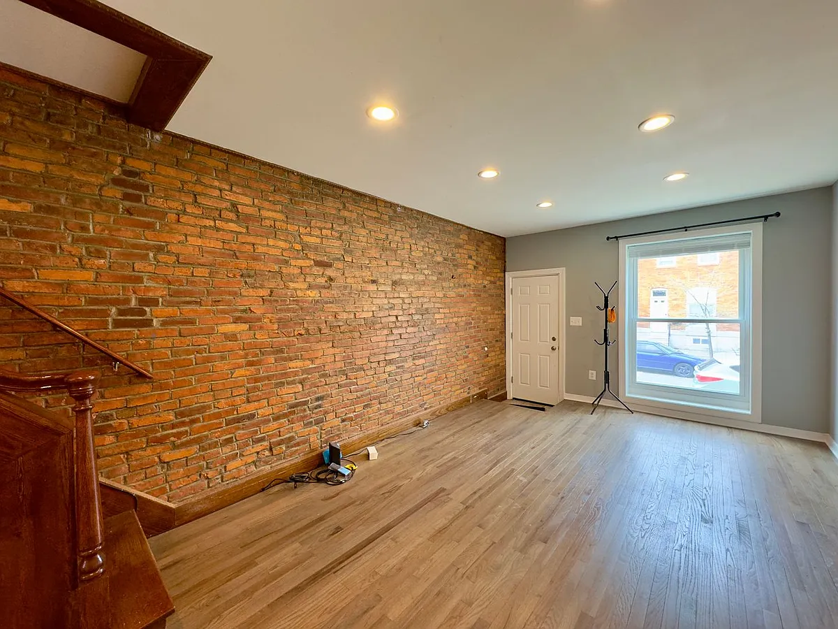 Building Photo - 315 S Lehigh St