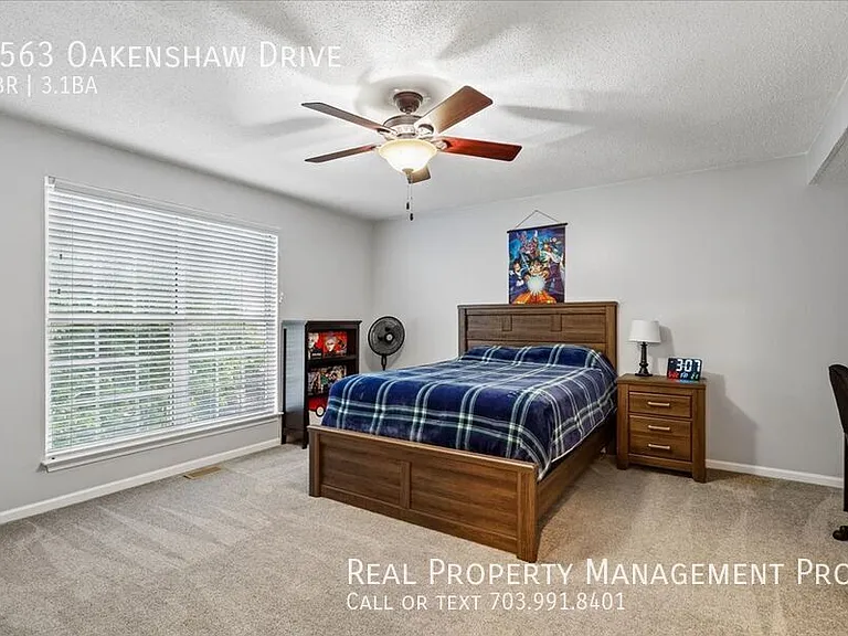 9563 Oakenshaw Dr — Photo 27