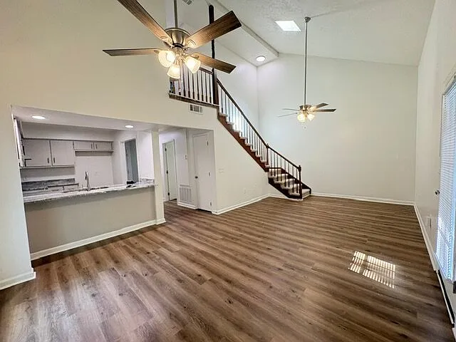 6358 Olde Towne Dr — Photo 3