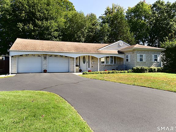 2nd image of 49 Green Manor Avenue