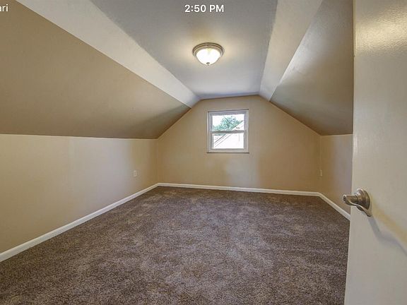 4th image of 5300 Briarhill Dr