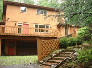 9 Bayberry Dr, Brookfield, CT 06804