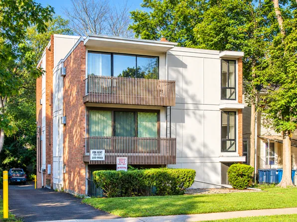910 Packard St, Ann Arbor, MI 48104