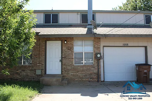 1008 Glenna St Photo 1
