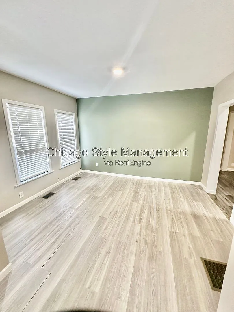 3 bed, 1.0 bath, $1,795 — Photo 4