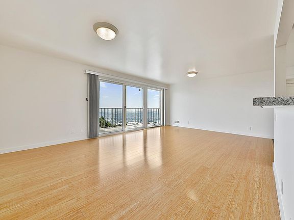 2nd image of 80 Crestline Dr APT 10