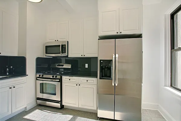 Sold by Corcoran | media 8